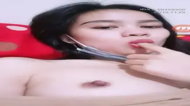 Gadis Kosan Cantik Main Jari Di Kamar Sendiri